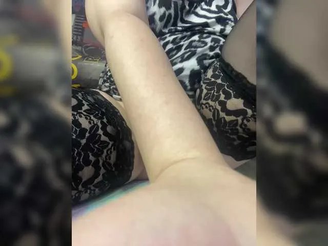 -Alba93131- — Hi, I'm Alba. See the menu. The levels of love are 1,11,51,101,201,401... Private and the group before pm. There is no anal!  @remain