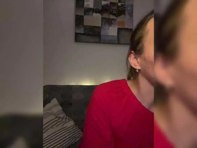 Alisasqrl — your fantasies, compliments, tokens