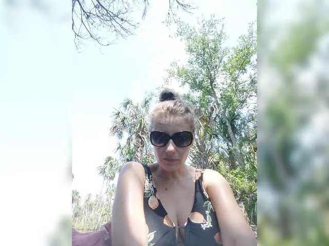 AsiaGoesPro on BongaCams 