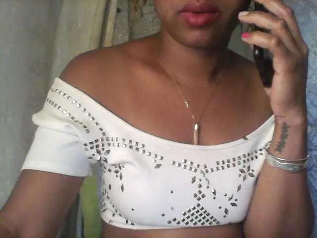 Baby-giiirl23 on BongaCams 