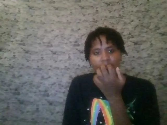 Brunnette-blonde — Freechat on BongaCams