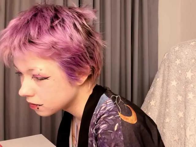 CarolineRichter's avatar