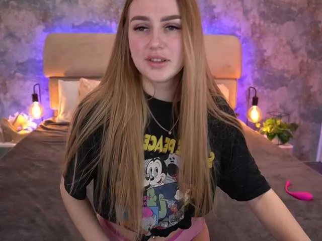 DivineJass on BongaCams