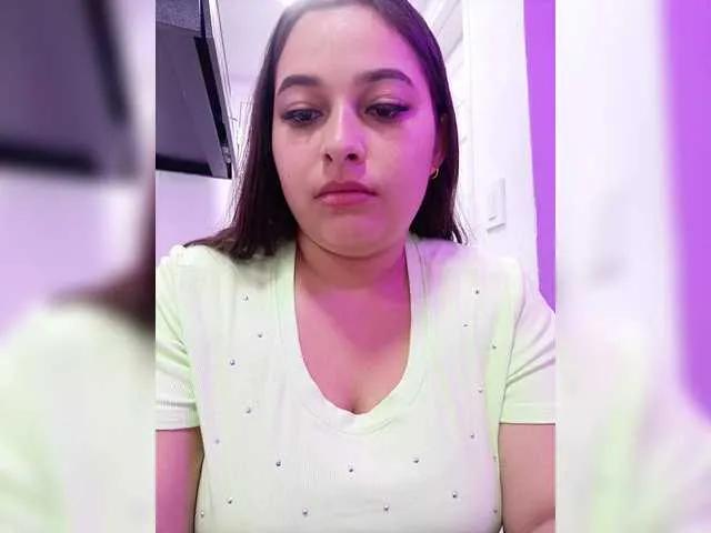 EinnyMure on BongaCams 