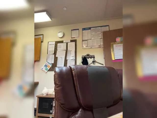 Emeraldeyes on BongaCams 