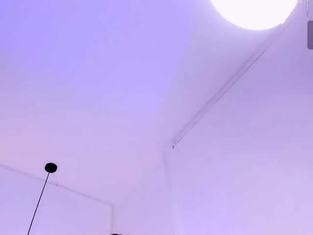 Emma-white — I am excited by romantic sex, kisses, caresses and oral sex