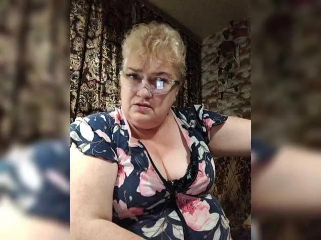 EugeniaLady's avatar