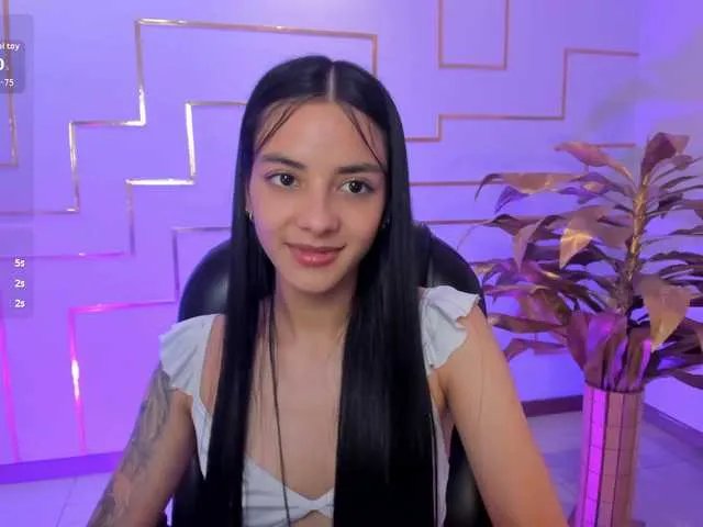 HannahJames on BongaCams