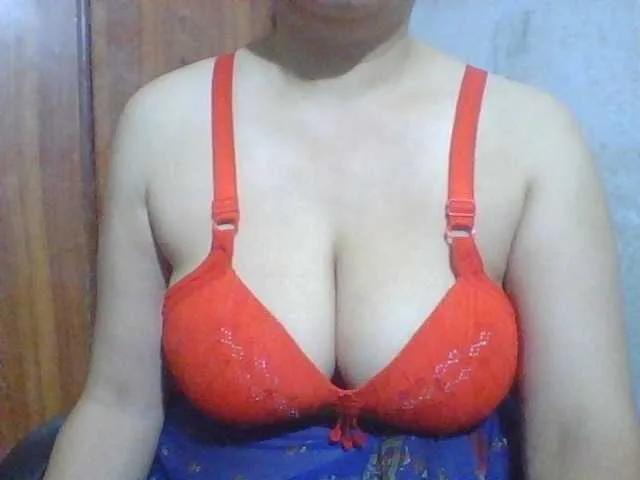 indiagirl50 on BongaCams 