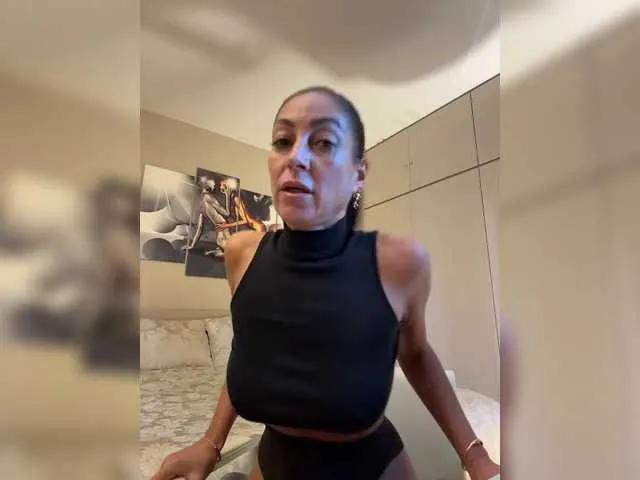 IrinkaGata on BongaCams 