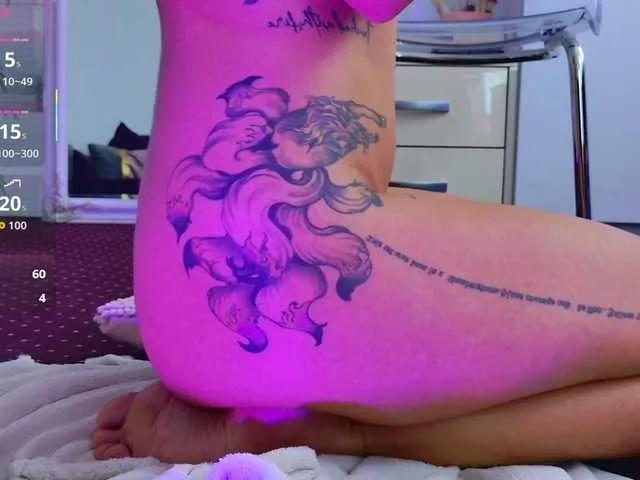 IvorySwan — Good talks and Good vibes