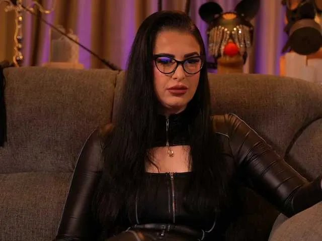 KellyKent — I adore those who come to me with open minds and honest hearts, ready to explore their desires. Respectful interactions are what I treasure most. Whether it's through a playful exchange or a deep dive into your darkest desires, our connection is the...