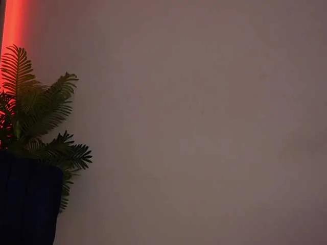 LeahSauvage's avatar