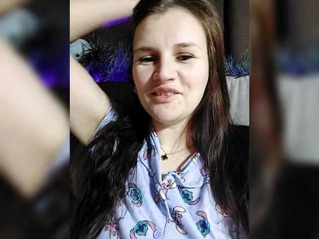 LisaLovHoney —     ))   , .  ))!