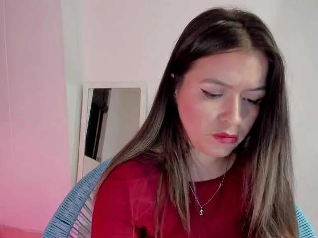 littleDanni on BongaCams 