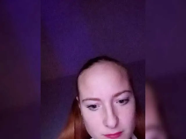 Melodi69 — 10 tokens to see breasts - 10 seconds + 2 tokens to caress them.Ask intimate questions - 7 tokensLick lips - 6 seconds - 5 tokensQuiz Who feels me better20 questionsAlso