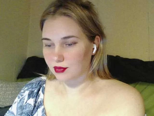 MissLilyAbrams on BongaCams 