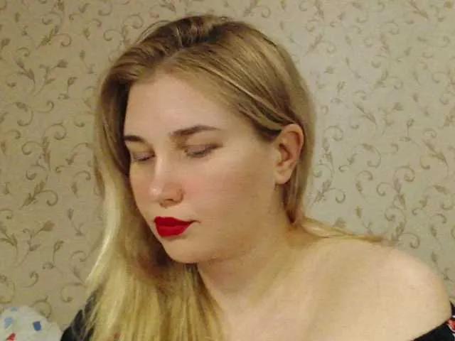 MissLilyAbrams on BongaCams 