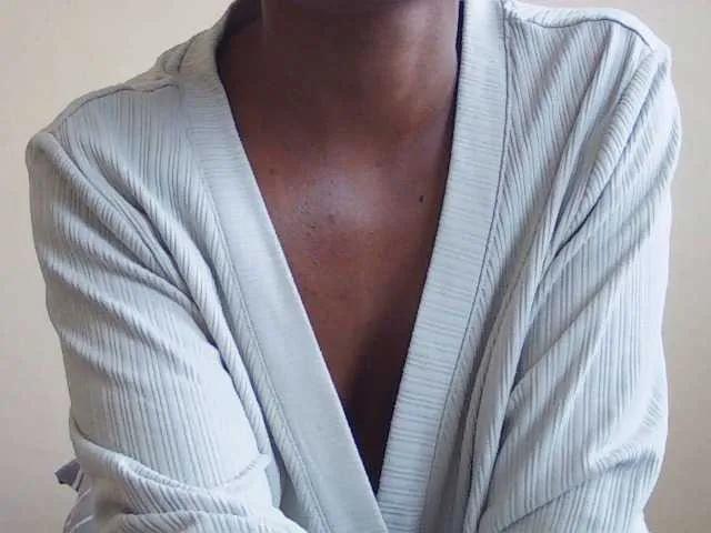 MlleKali on BongaCams 