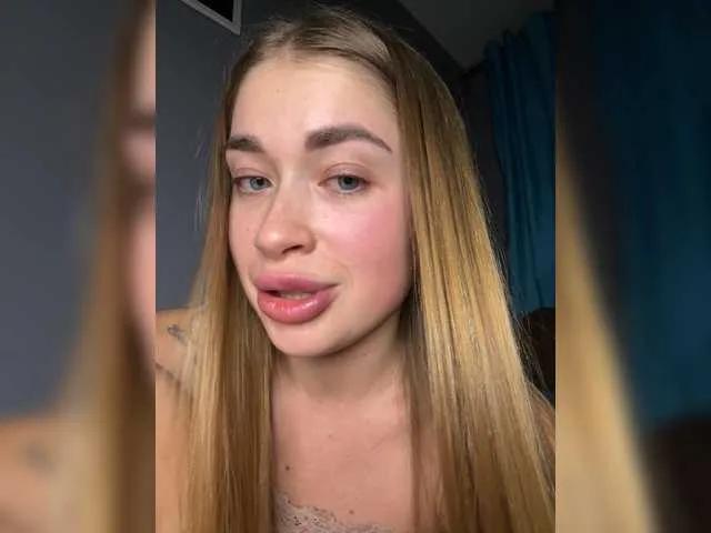 PrettyLion999's avatar