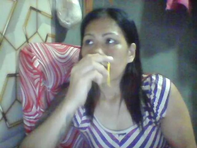 Rarra — Romantic and full of sensation of fantasy a person who can make me happy through his words no matter how far he is. he can make me cum by his sweet fantastic words