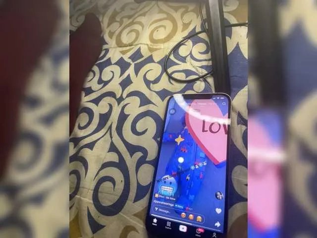 Richgirllover1 — Freechat on BongaCams