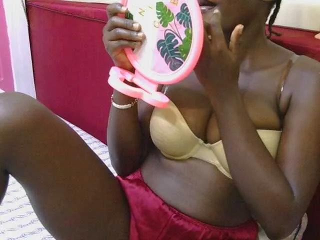 SexxyBarbie on BongaCams 