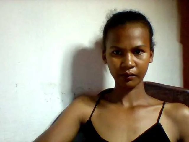 SexyXwels — squirt guys at gaol 1111