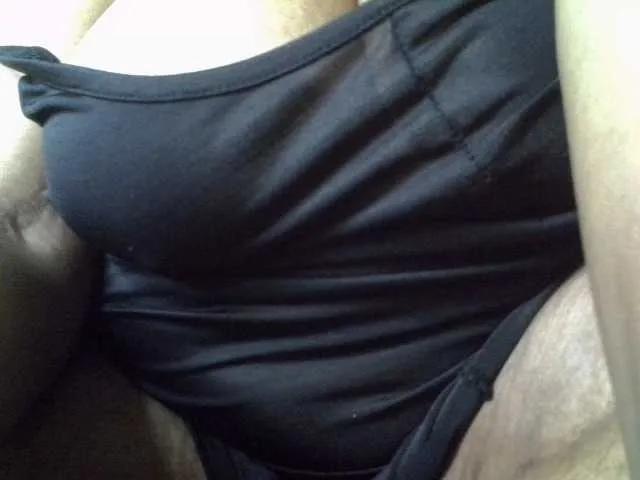 Sweetbebz on BongaCams 