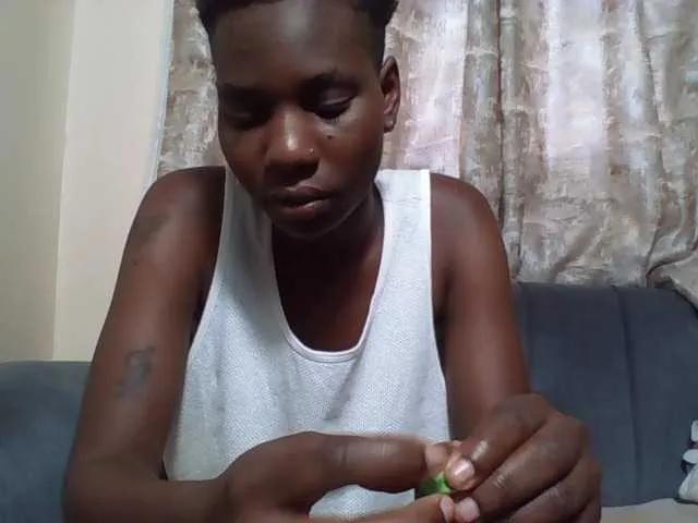 Sweetlilly2 on BongaCams 