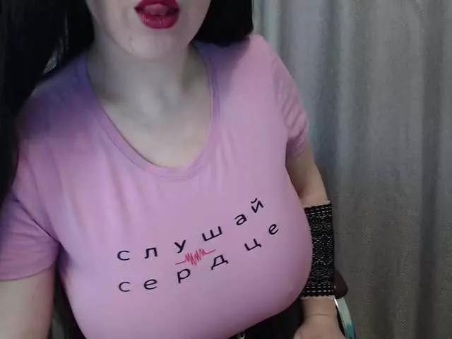 ThelmaBird on BongaCams