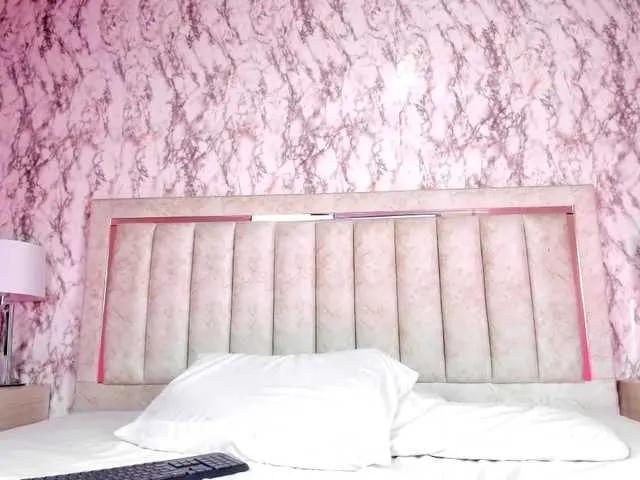 Valeska — The genuine connection with people, those moments in which a conversation flows and feels authentic. I love when I discover something new that I love.