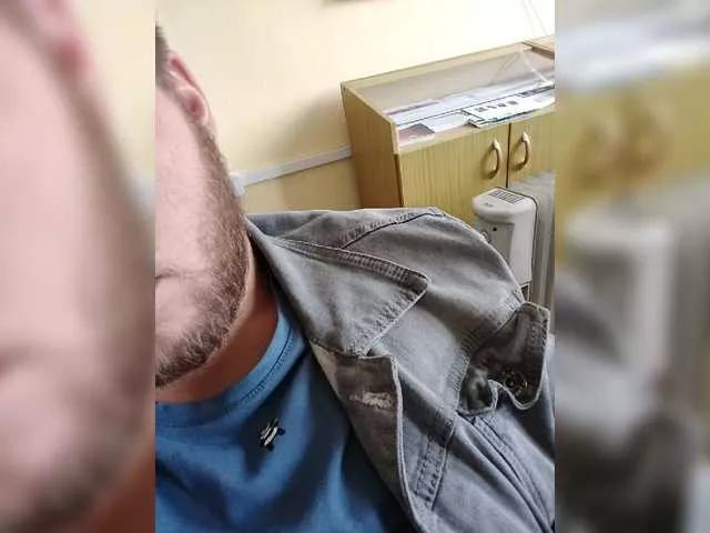 XXXklsdf on BongaCams 