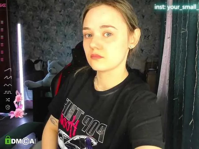 your-small-bunny on BongaCams