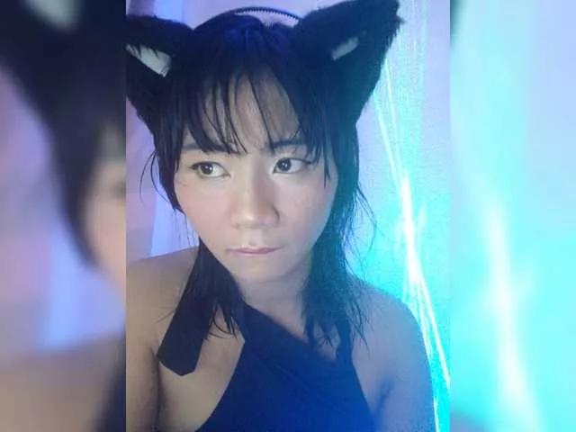 Yumii on BongaCams