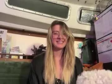 2girls1boat — GOAL: 