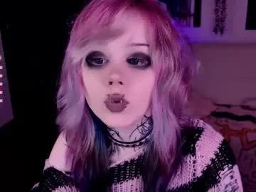 _lollyshy_ on Chaturbate 