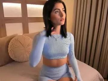 adhara_black01 on Chaturbate