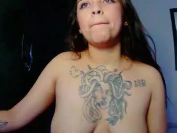 adri_gomez1's avatar