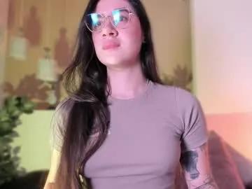 ally_addams on Chaturbate