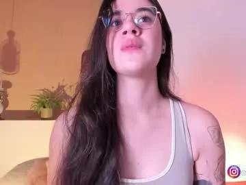 ally_addams on Chaturbate