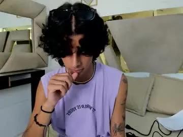 andyxibrat on Chaturbate