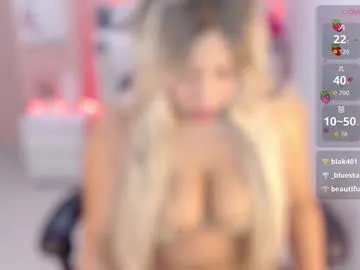 angelina_mia on Chaturbate