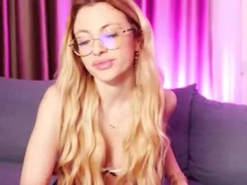 baaaybeee — fuck me till i cum #FUCKMACHINE #latina #bigboobs #lush #smile #squirt [6777 tokens remaining]