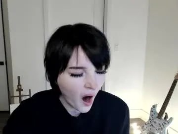 blackberryfizz on Chaturbate