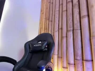 charlotte_mitchell_25's avatar