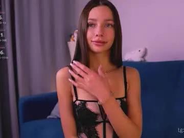 claire_amoure's avatar