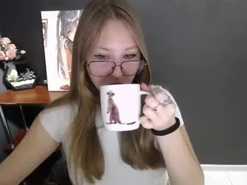 cute_minx on Chaturbate