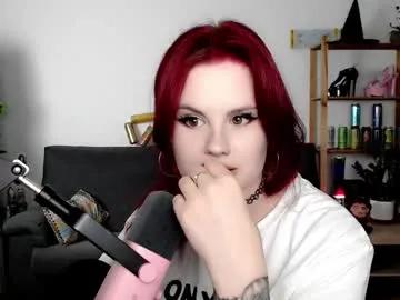 dellacrush_ on Chaturbate