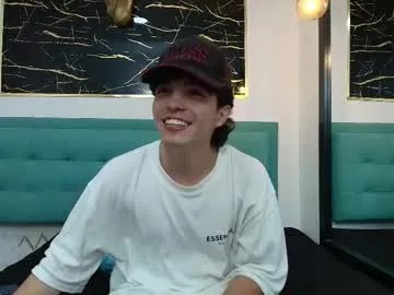 dia_fax18 on Chaturbate